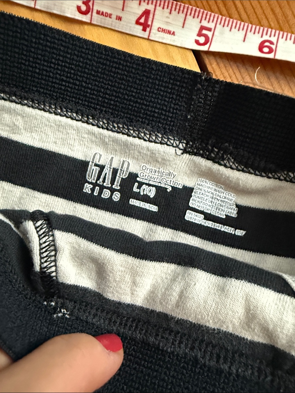 GAP Kids Briefs - Picture 3 of 3